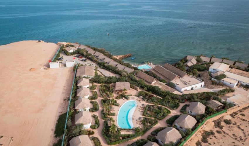 La Crique Nature & Spa : vue panoramique sur la mer