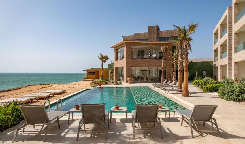 Dakhla South Bay : hôtel face à la mer
