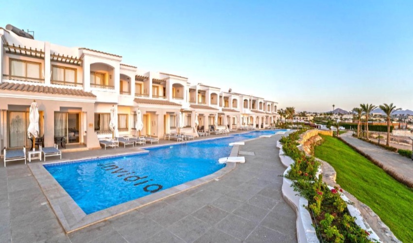 Invidia Coral Beach Tiran