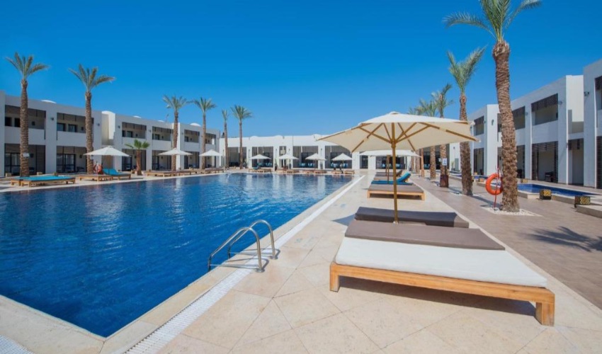 Reef Oasis Beach Aqua Park Resort