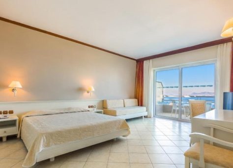 Hôtel Kipriotis Aqualand : chambre jusqu'à 4 personnes