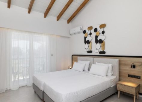 Hôtel White Olive Marine Aquapark : chambre jusqu'à 5 personnes
