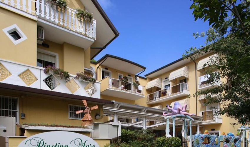 Pinetina Mare Baby Family Hotel