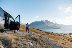 Premier voyage avec enfant : les 7 erreurs de débutant qui gâchent les vacances (et comment les éviter)